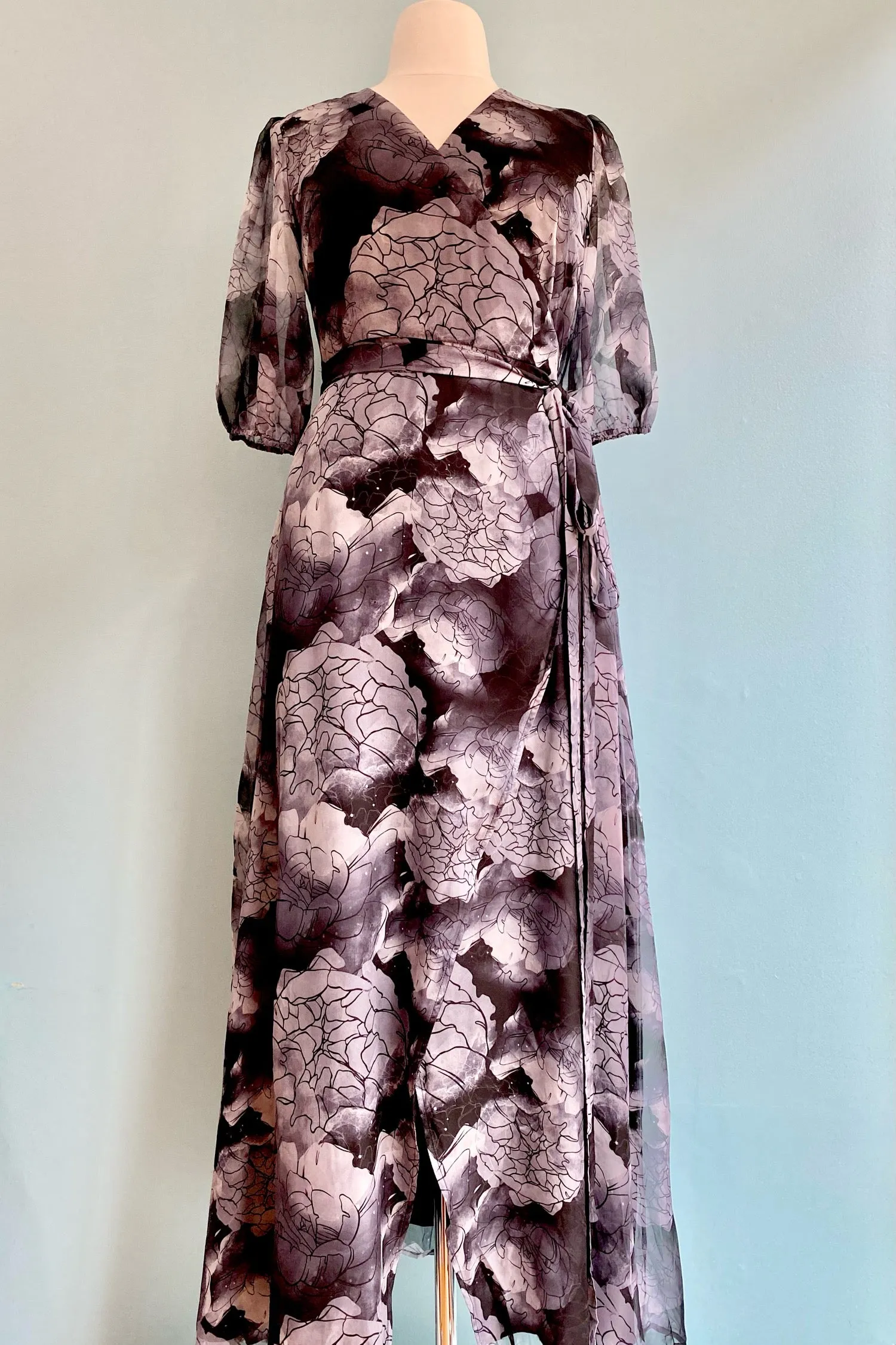 Grey Floral Winona Maxi Dress by Katakomb