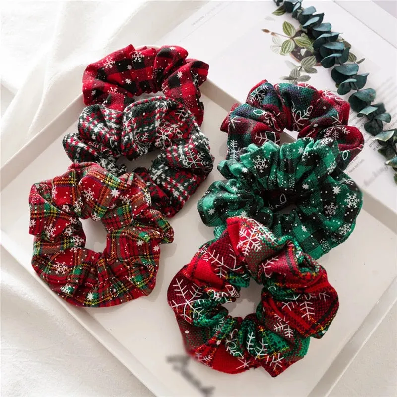 Hair Scrunchie - Plaid Snowflakes