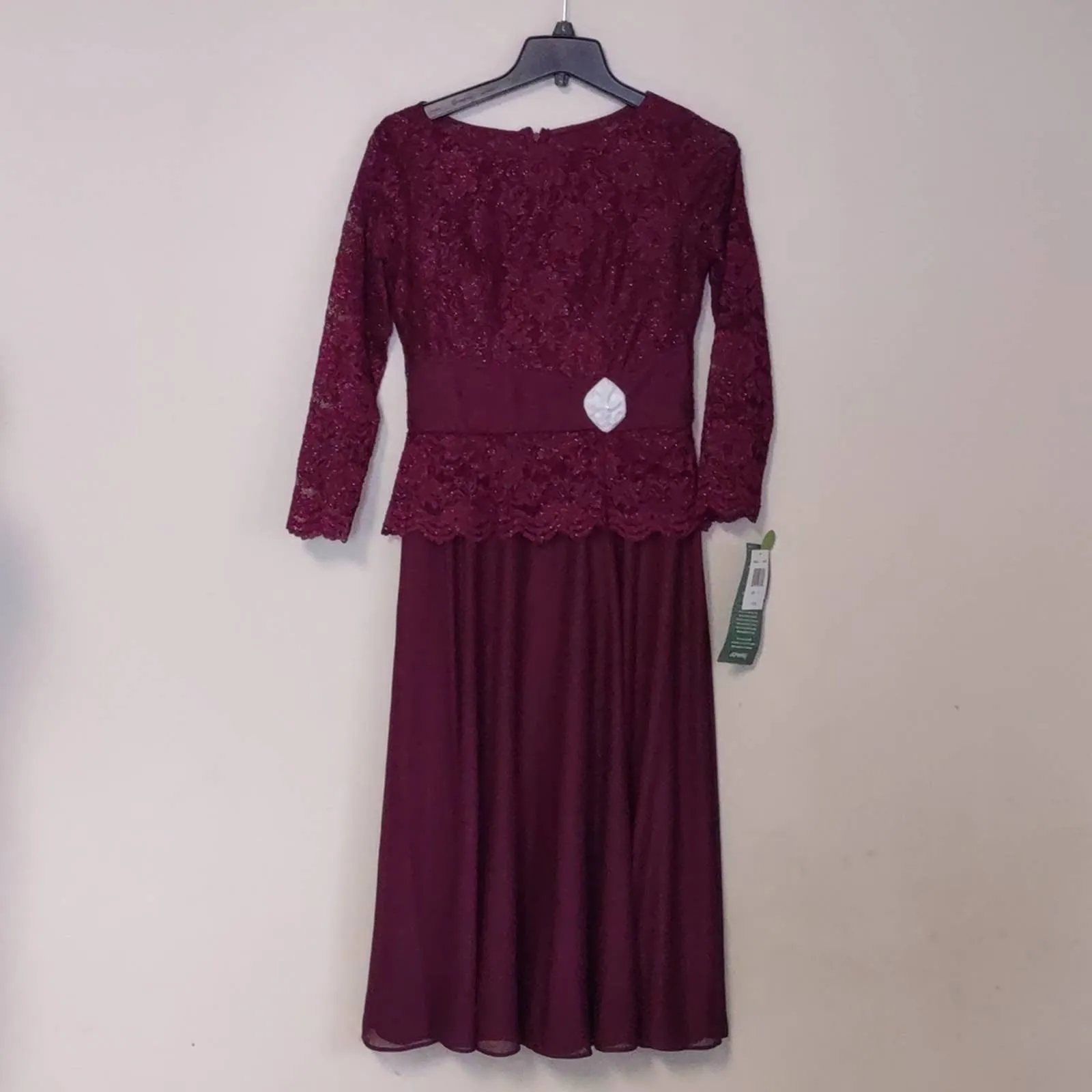 Jackie Jon New York Quarter Sleeve Midi Party Dress Burgundy