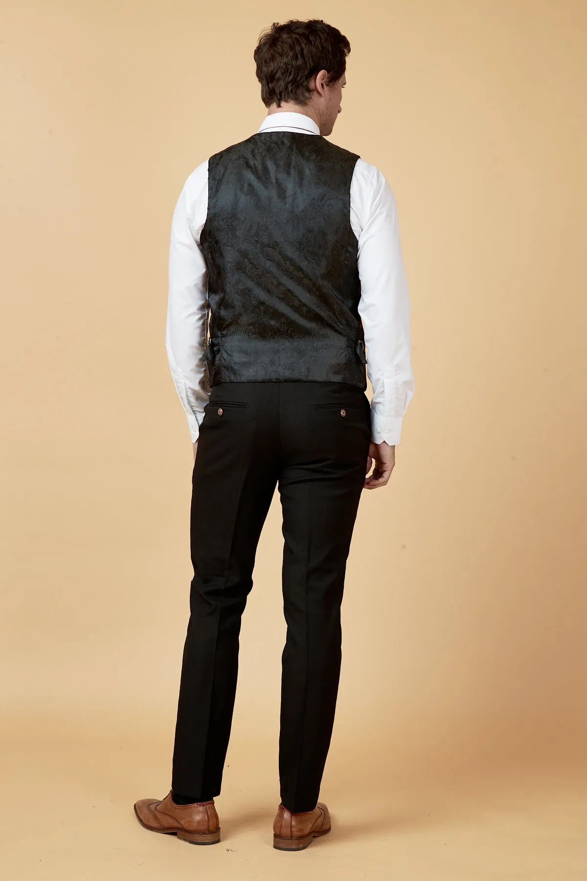 MAX - Black Three Piece Suit with Contrast Buttons