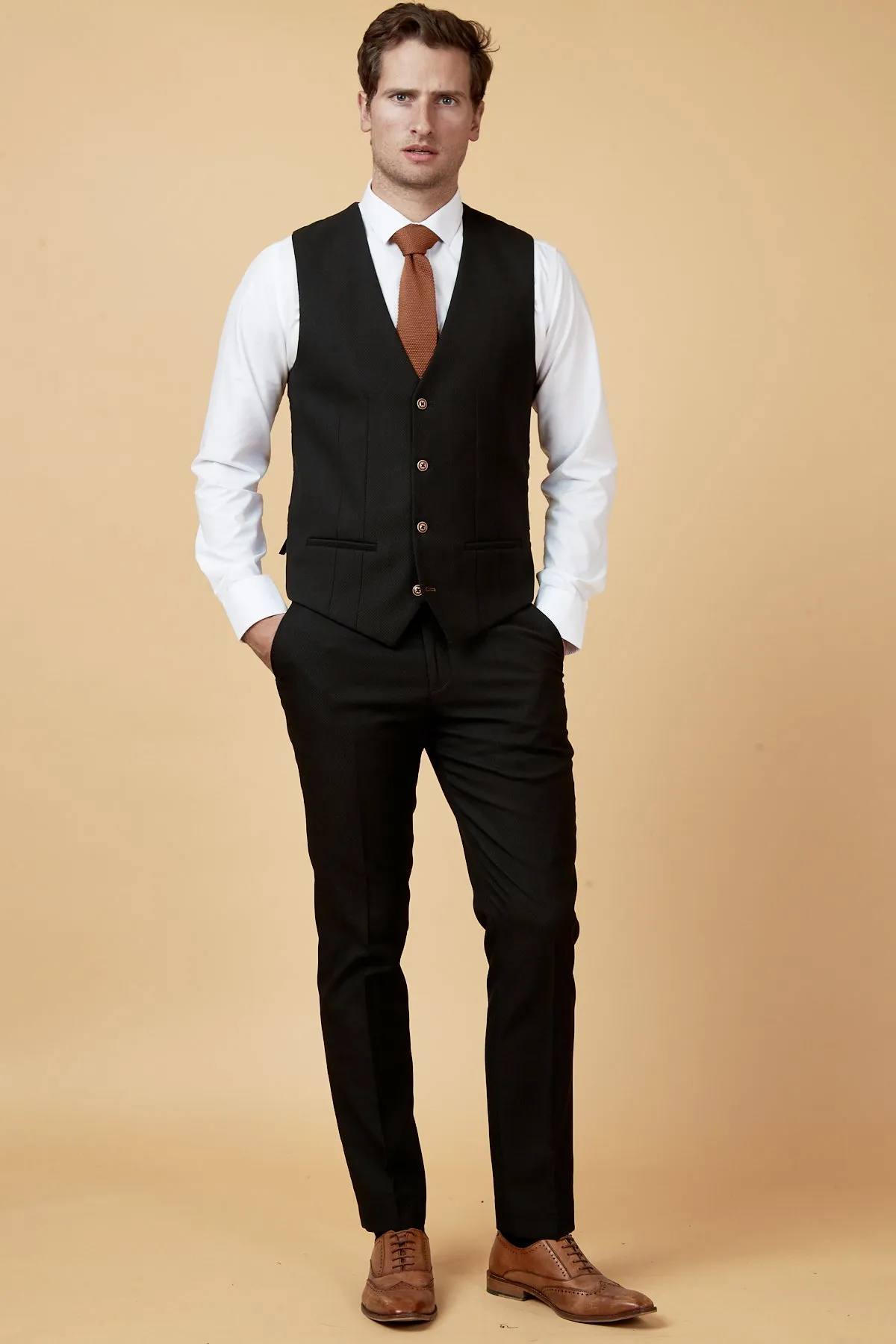 MAX - Black Three Piece Suit with Contrast Buttons