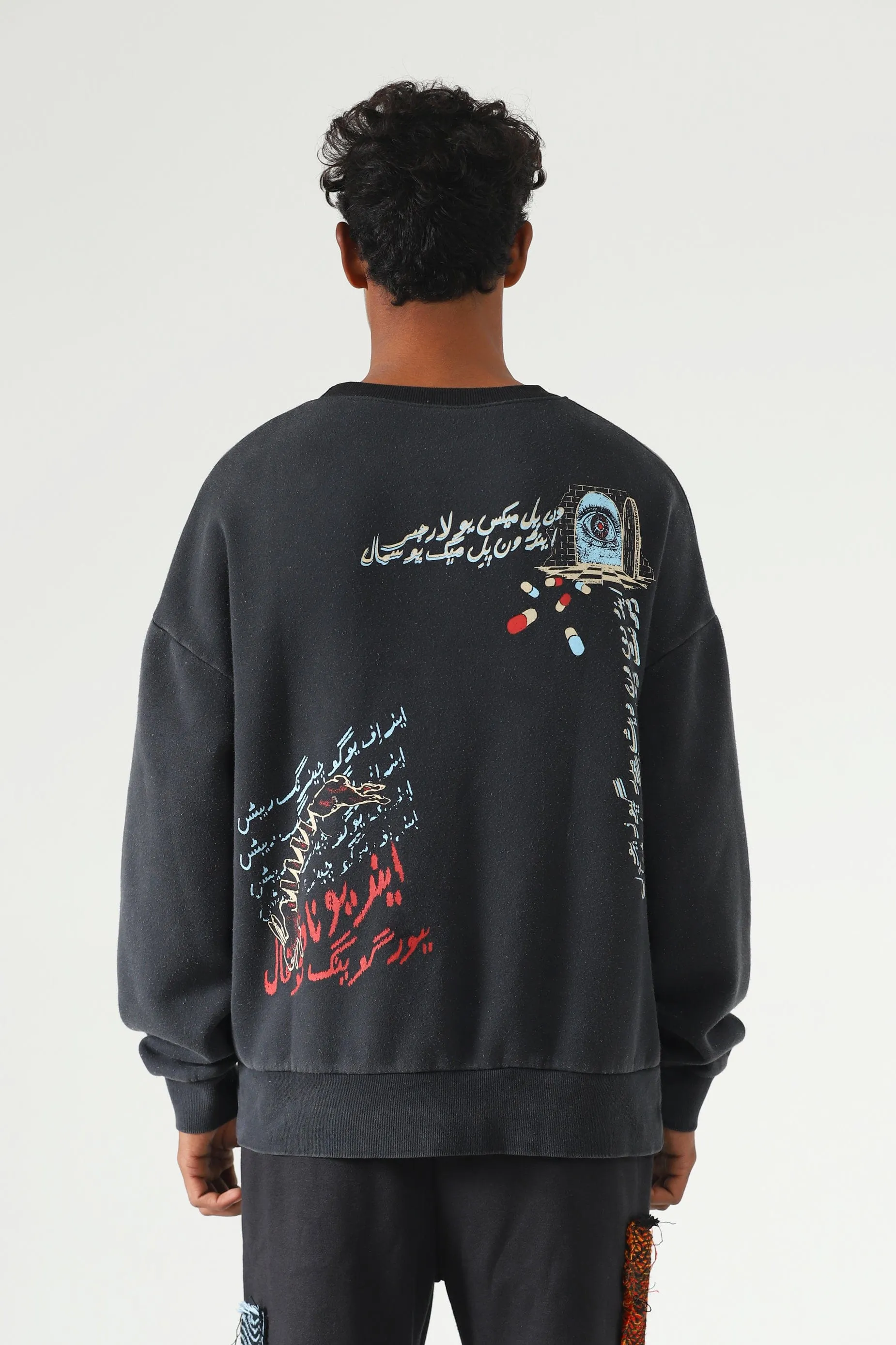 "WHITE RABBIT" OIL WASH SWEATSHIRT