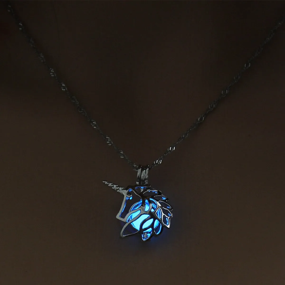 Unicorn Glow in the Dark Pendant - Blue